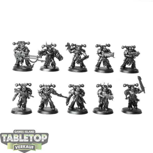 Chaos Space Marines - 10 x Chaos Space Marines - grundiert