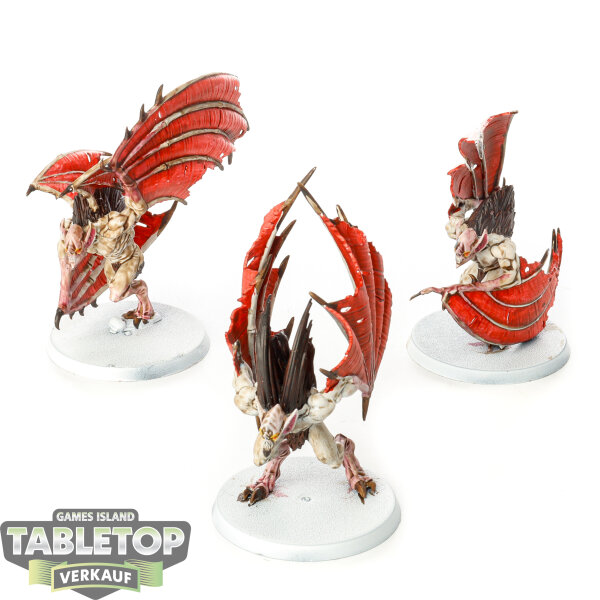 Flesh-eater Courts - 3x Crypt Flayers - bemalt