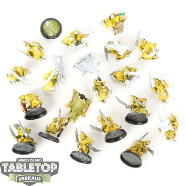 Skaven - 18 Plague Monks - teilweise bemalt