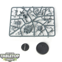 Orruk Warclans - Killaboss with Stab-grot - im Gussrahmen