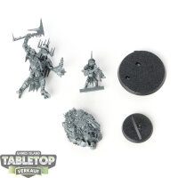 Orruk Warclans - Killaboss with Stab-grot - unbemalt