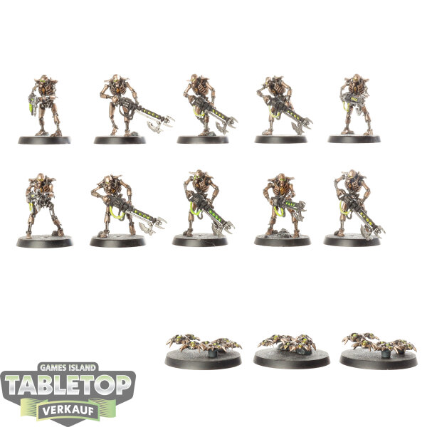 Necrons - 10 Necron Warriors 3 Scarab Swarms - bemalt