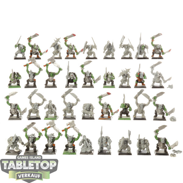 Orc & Goblin Tribes - 36 Ork Boyz Mob - unbemalt