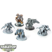Space Wolves - 3x Wolf Guard Terminators - teilweise bemalt