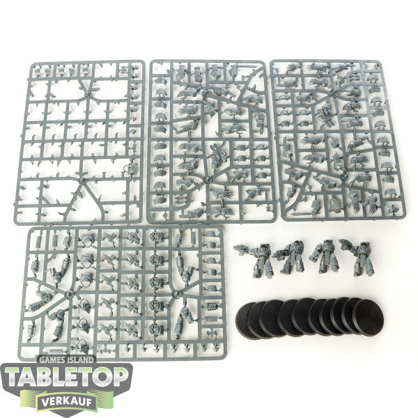 Horus Heresy - 9 x Legion Cataphractii Terminator Squad - teilweise gebaut