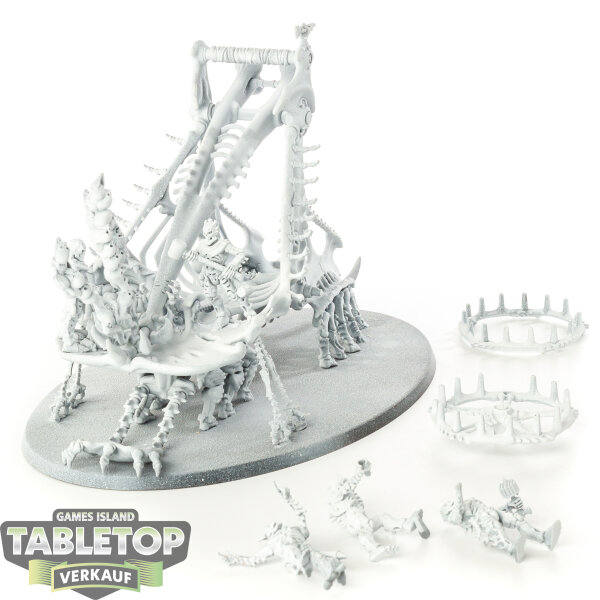 Ossiarch Bonereapers - Mortek Crawler - teilweise gebaut