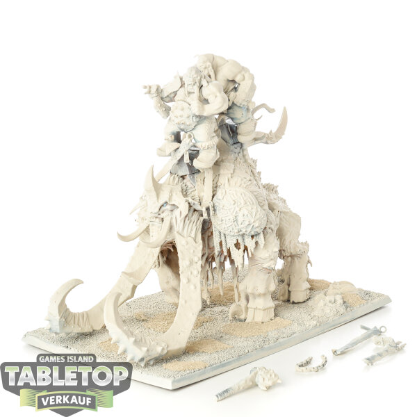 Ogre Kingdoms - Thundertusk Beastriders - grundiert