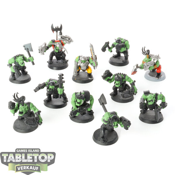 Orks - 11 Boyz, klassisch - teilweise bemalt