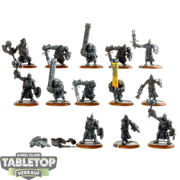 Trollbloods - 13 x Kriel Warriors - teilweise bemalt