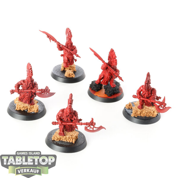 Fyreslayers - 5 Hearthguard Berzerkers - grundiert