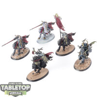 Slaves to Darkness - 5 Chaos Knights - bemalt