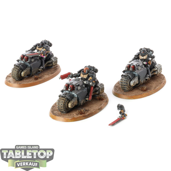 Space Marines - 3 Outriders - bemalt