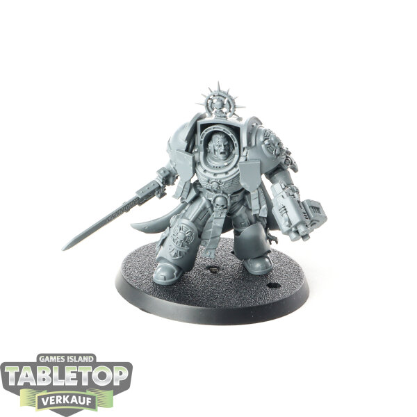 Space Marines - Captain in Terminator Armour - unbemalt