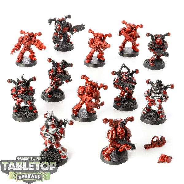 Chaos Space Marines - 12 Marines, klassisch - bemalt