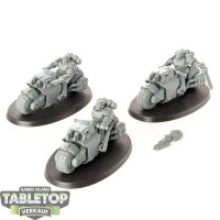 Space Marines - 3x Outriders - unbemalt