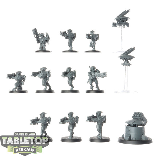 Tau Empire - 10 x Fire Warriors Strike Team - unbemalt