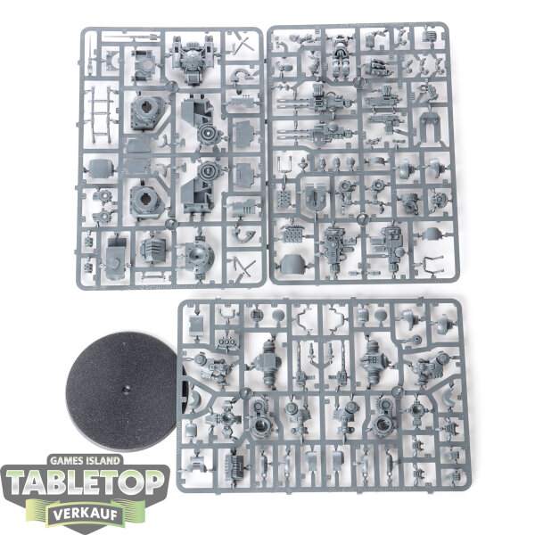 Space Marines - Invictor Tactical Warsuit - im Gussrahmen