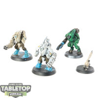 Tau Empire - 3 x Stealth Battlesuits - teilweise bemalt