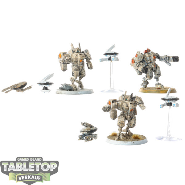 Tau Empire - 3 x XV8 Crisis Battlesuit Team - teilweise bemalt