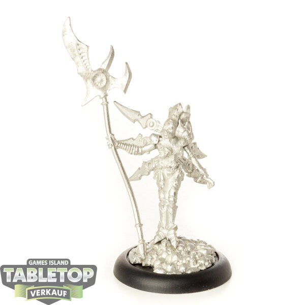 Cryx - Wraith Witch Deneghra - unbemalt