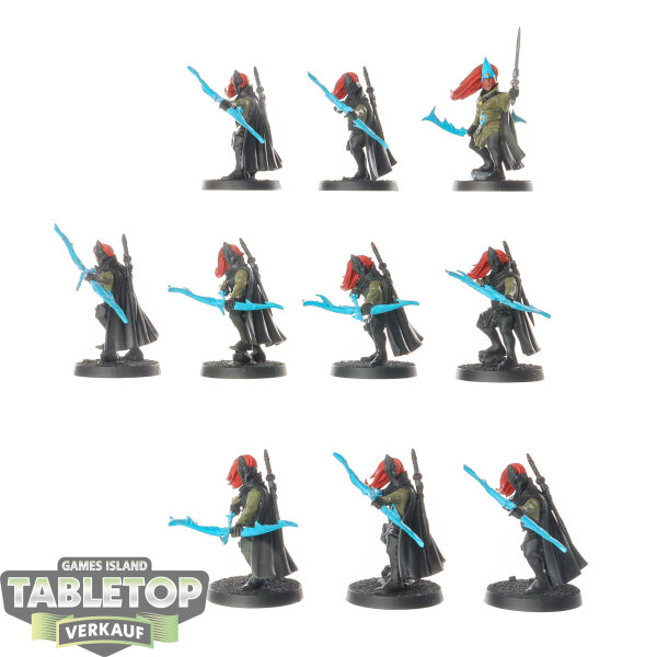 High Elf Realms - 10 x Sisters of Avelorn - teilweise bemalt