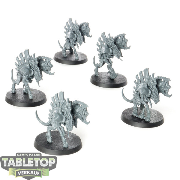 Tyraniden - 5x Barbgaunts - unbemalt