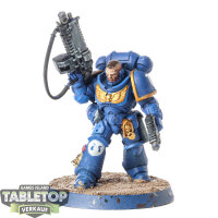 Ultramarines - Primaris Lieutenant, klassisch - bemalt