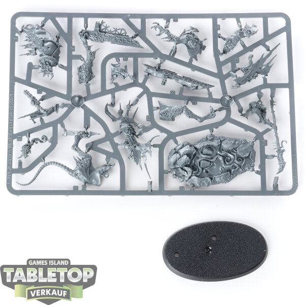 Skaven - Clawlord on Gnaw-beast - im Gussrahmen