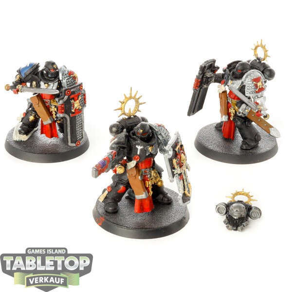 Ultramarines - 3 x Bladeguard Veterans - bemalt