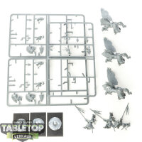 Kingdom of Bretonnia - 3 x Pegasus Knights - teilweise...