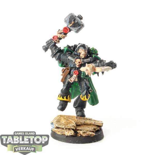 Salamanders - Chaplain with Jump Pack klassisch - bemalt