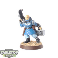 Space Marines - Lieutenant Varras - bemalt