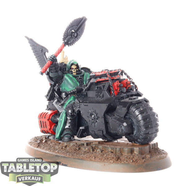 Space Marines - Primaris Chaplain on Bike - teilweise bemalt