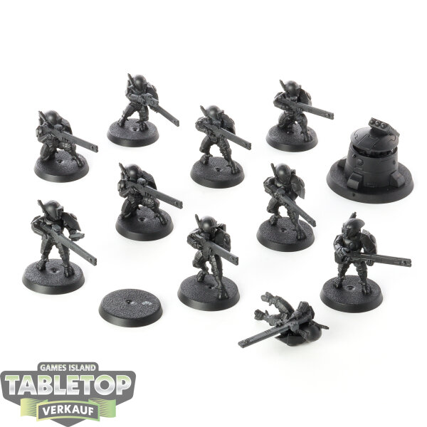 Tau Empire - 11 Fire Warriors Strike Team - grundiert