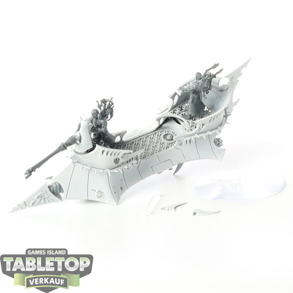 Drukhari - Raider - grundiert