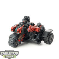 Space Marines - Attack Bike (Classic) - bemalt