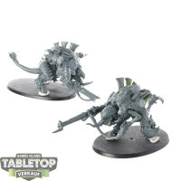 Tyraniden - 2x Carnifex Brood - unbemalt