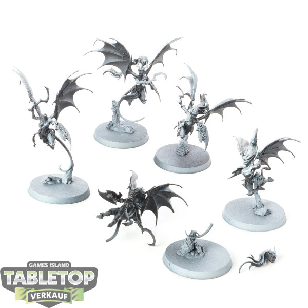Daughters of Khaine - 5 Khinerai Lifetakers - grundiert