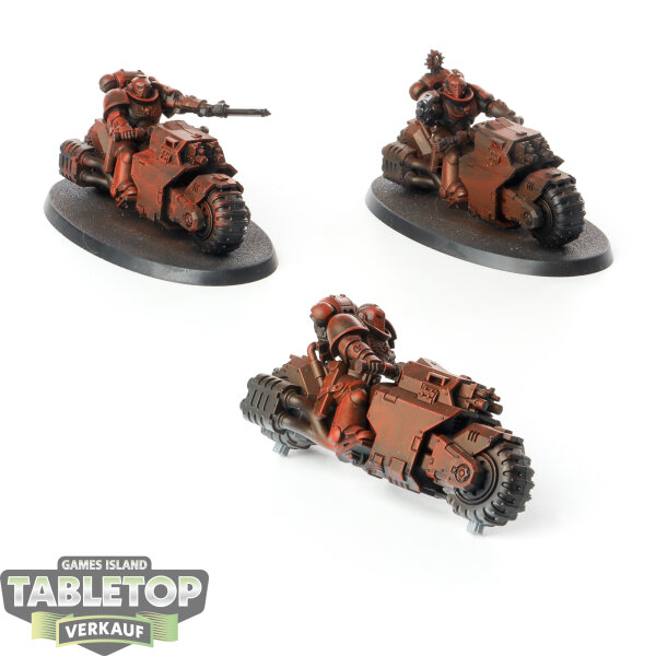 Space Marines - 3 x Outriders - teilweise bemalt