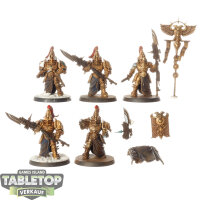 Adeptus Custodes - 5 x Custodian Wardens - teilweise bemalt