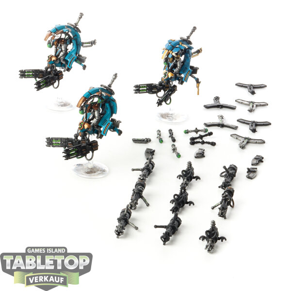Necrons - 3 x Tomb Blades - bemalt