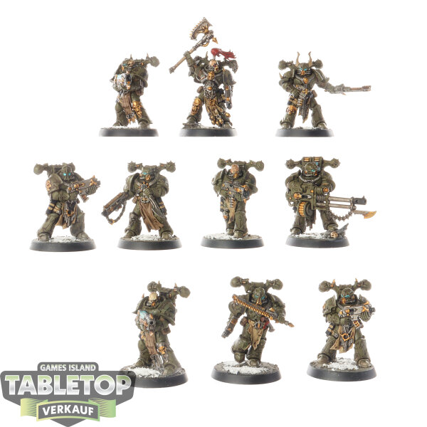 Chaos Space Marines - 10 Chaos Space Marines - bemalt
