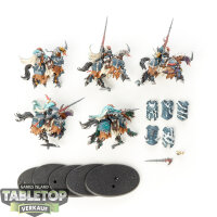 Slaves to Darkness - 5 x Chaos Knights - bemalt