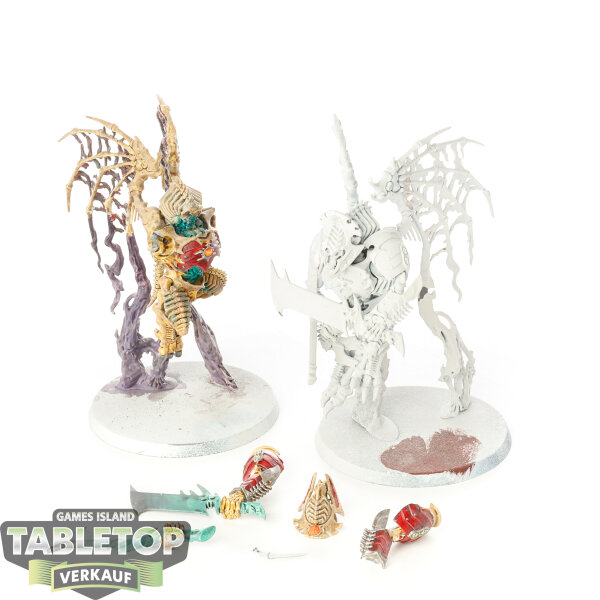 Ossiarch Bonereapers - 2 x Morghast Harbingers - bemalt