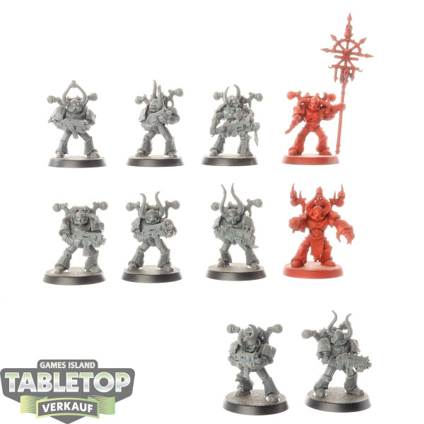 Chaos Space Marines - 10 x Chaos Space Marines klassisch - teilweise bemalt