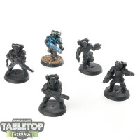 Astra Militarum - 5 x Tempestus Scions - teilweise bemalt