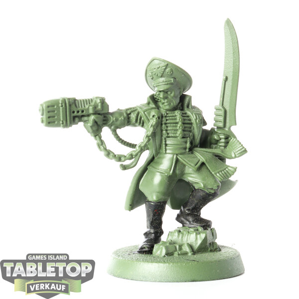 Astra Militarum - Officio Prefectus Commissar - grundiert