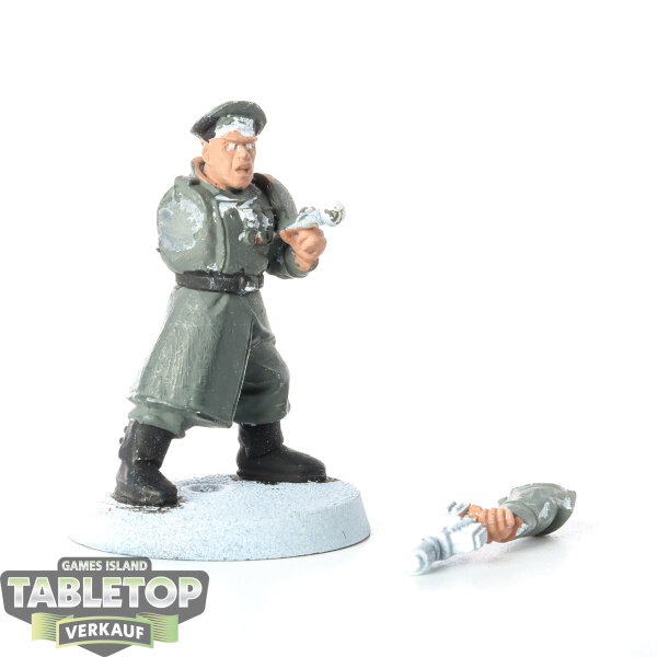 Astra Militarum - Commissar - bemalt