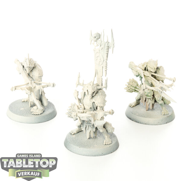 Orruk Warclans - 3 x Man-Skewer Boltboyz - teilweise bemalt