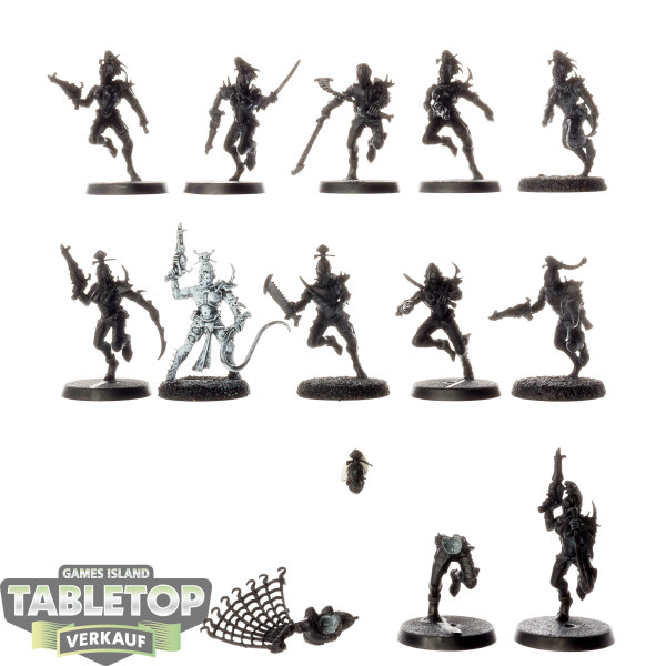 Drukhari - 12 Wyches - teilweise bemalt